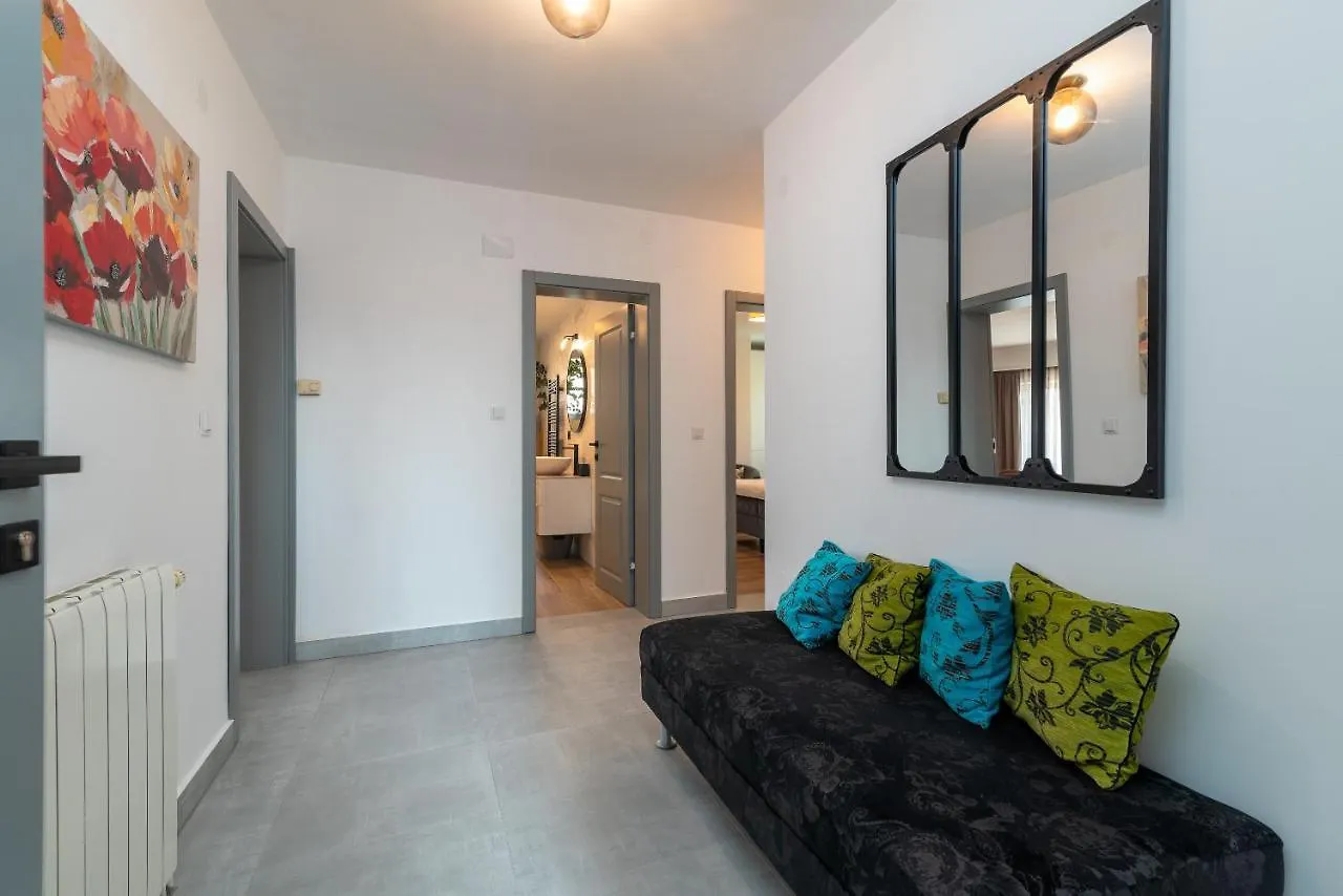 Apartment Kambel Kastela 0*,